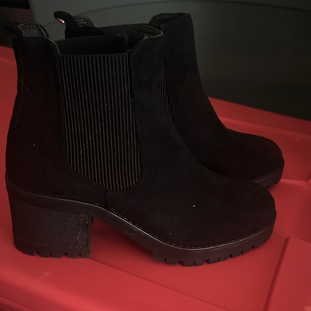 Seven7 Black Ankle Booties